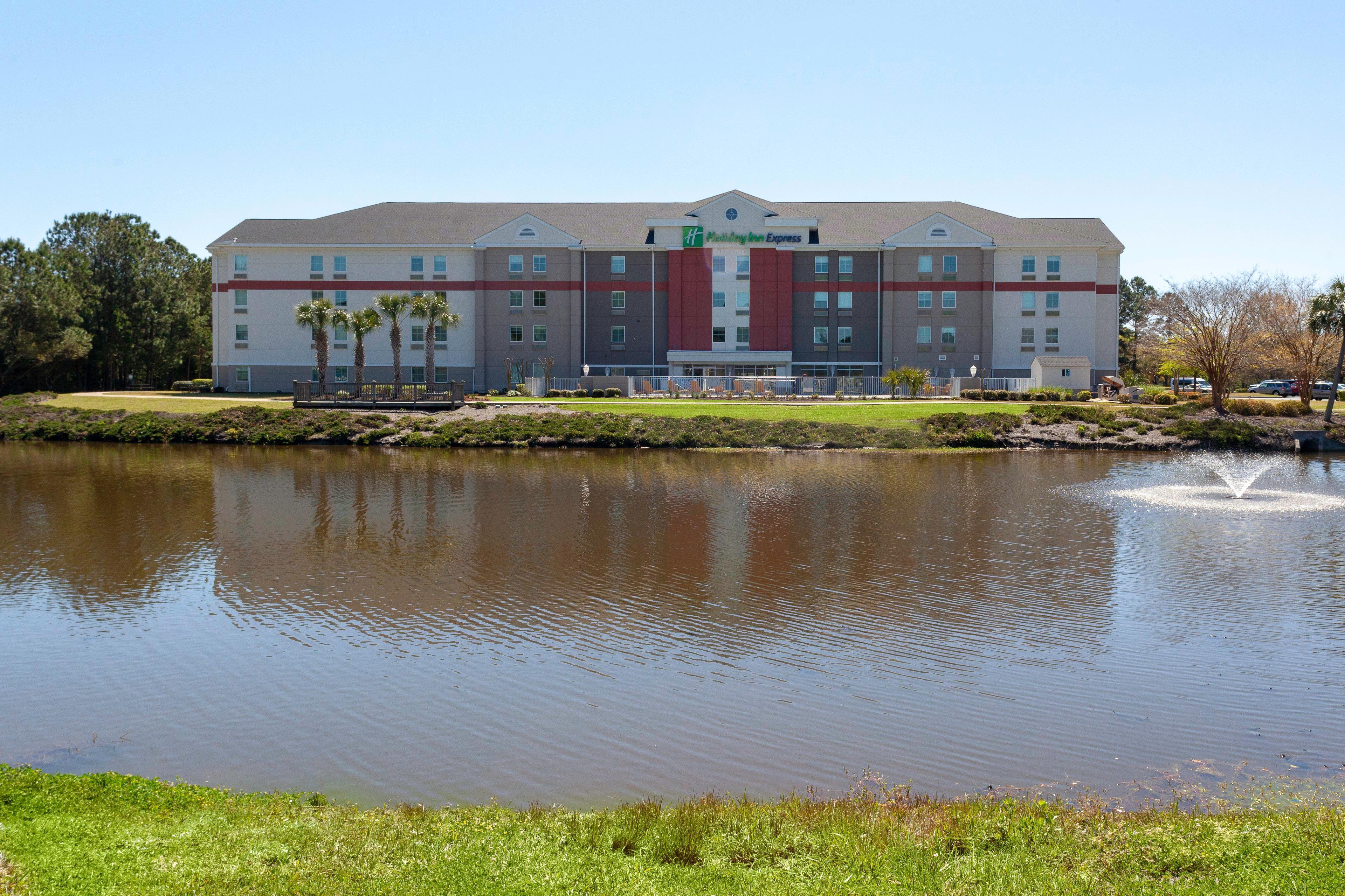 Holiday Inn Express Myrtle Beach-Broadway At The Beach By Ihg Ngoại thất bức ảnh