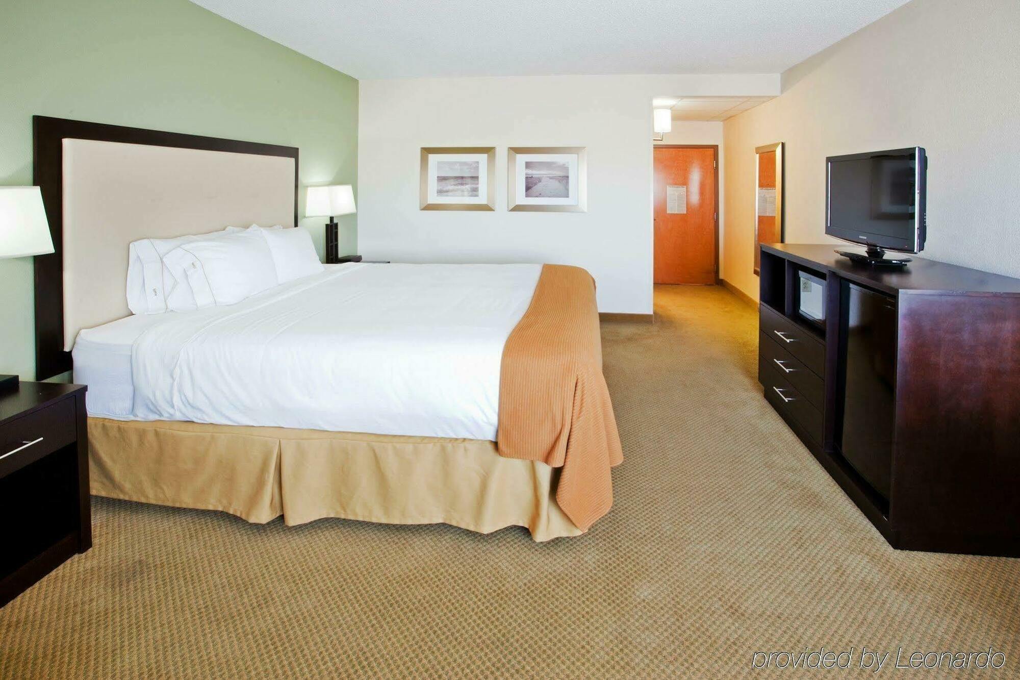 Holiday Inn Express Myrtle Beach-Broadway At The Beach By Ihg Ngoại thất bức ảnh